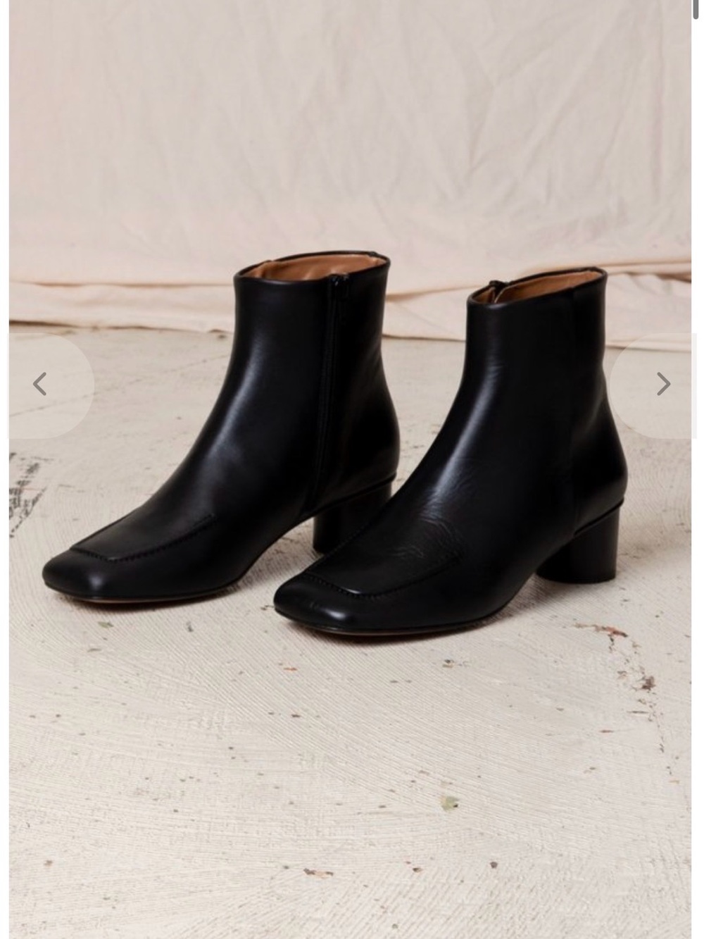 LoQ Bianca Booties | size 37